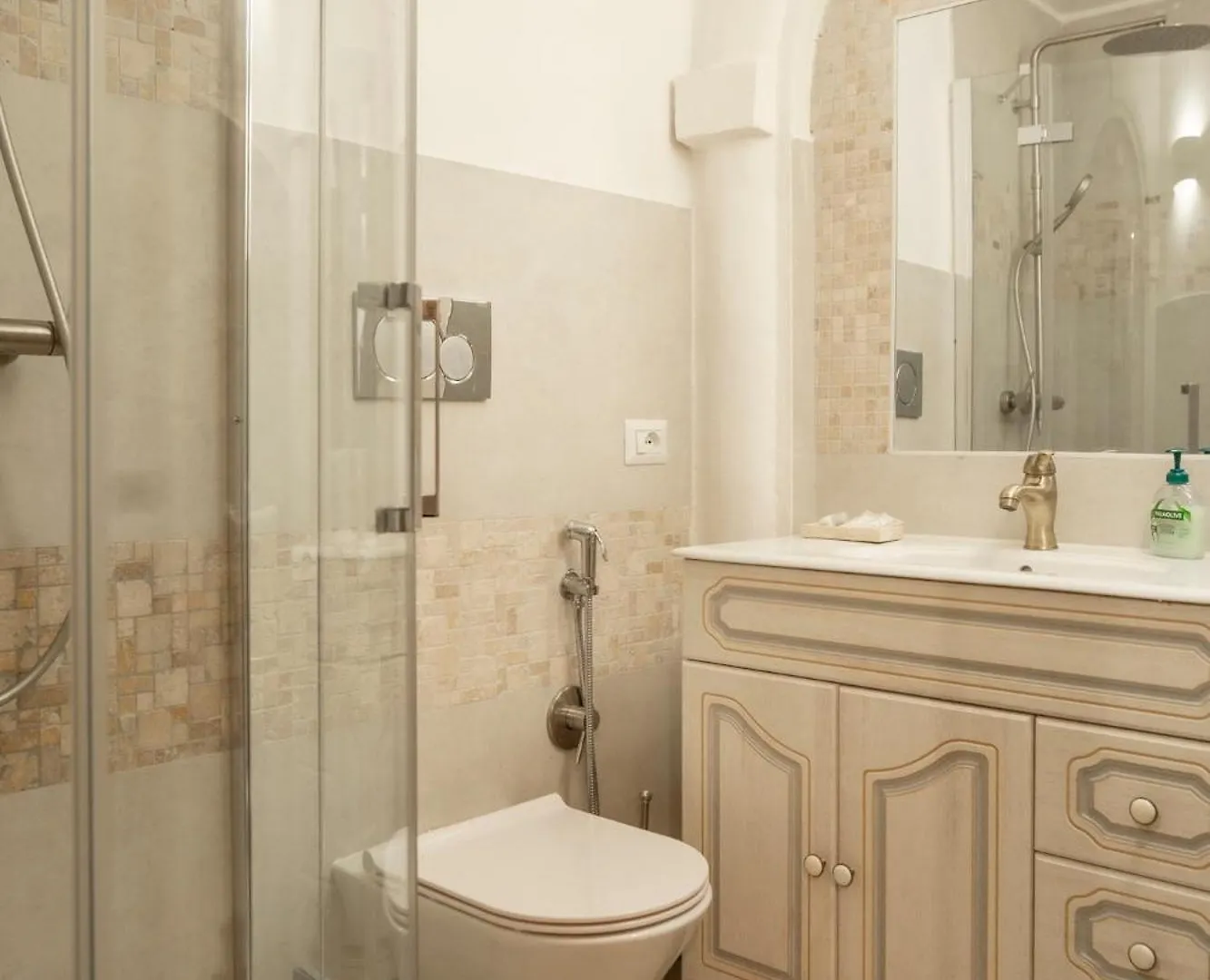 Home Domus Capocci - Rione Monti Rome Italy