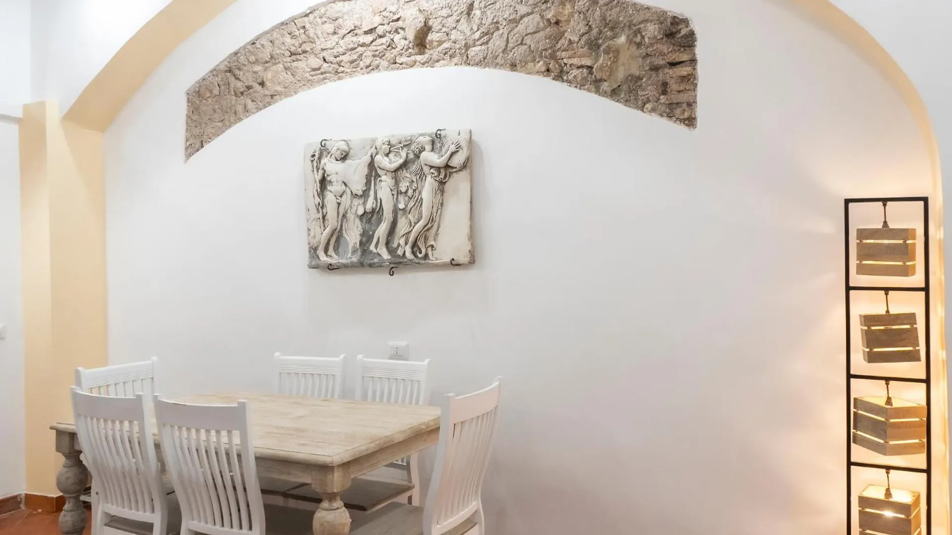 Apartment Home Domus Capocci - Rione Monti Rome