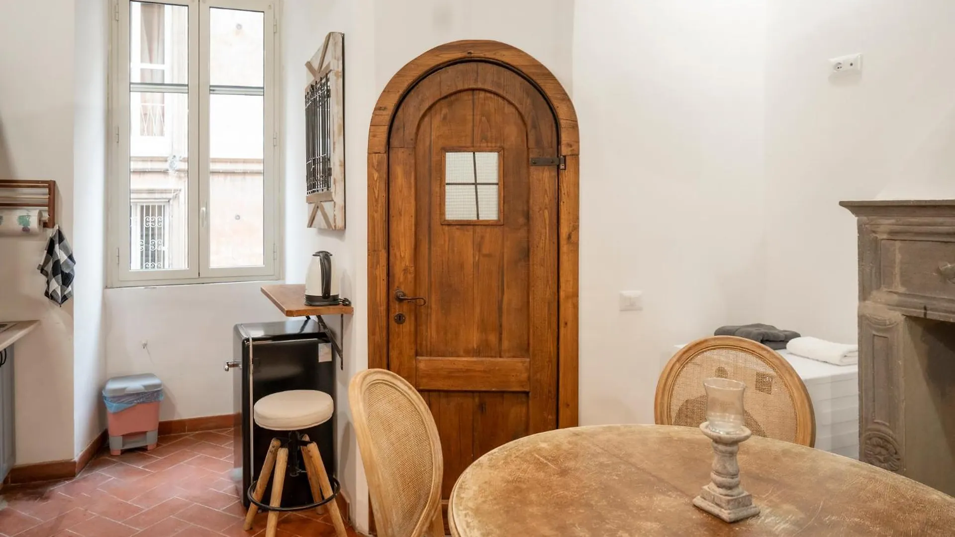 Home Domus Capocci - Rione Monti Rom Apartment